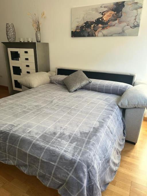Studio 14 + Garaje Incluido. Nuevo, Elegante, Acogedor. Haro Eksteriør billede